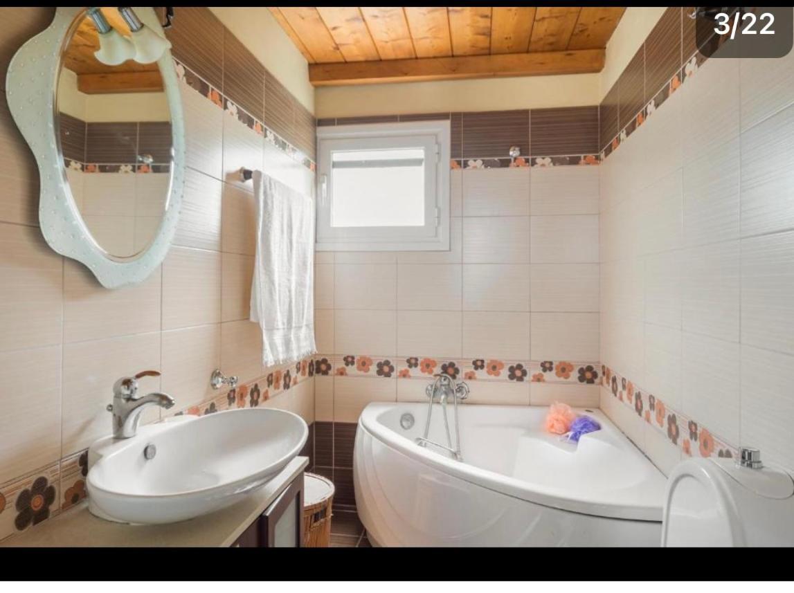Mantouki Makis Sea-View Apartment-Corfu Port מראה חיצוני תמונה