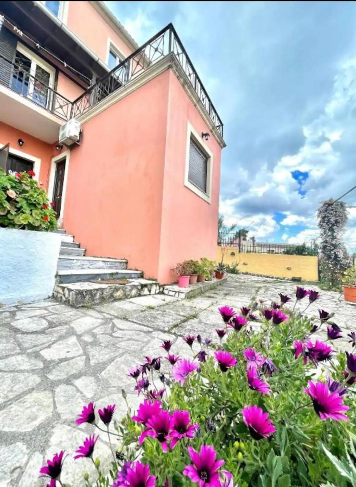 Mantouki Makis Sea-View Apartment-Corfu Port מראה חיצוני תמונה